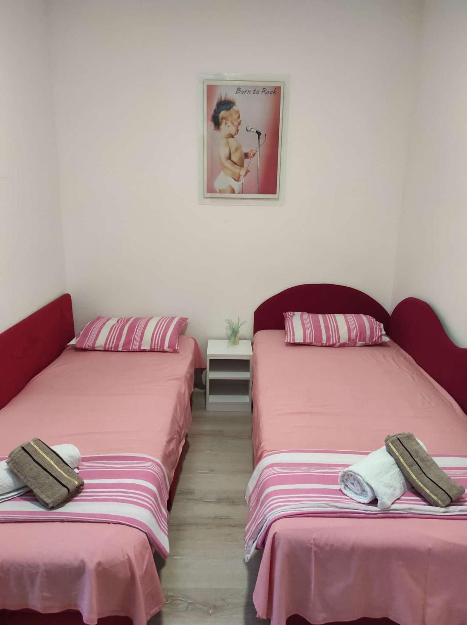 Maksim Apartments Скопие Екстериор снимка