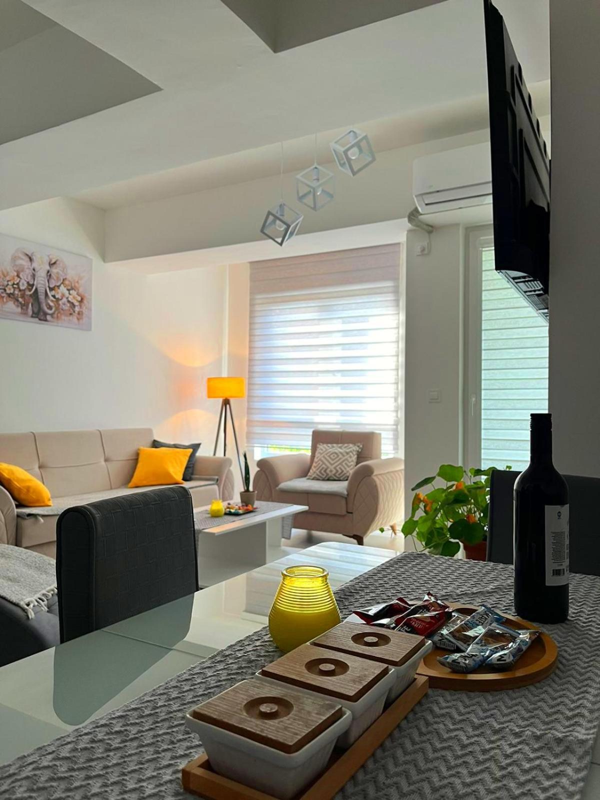 Maksim Apartments Скопие Екстериор снимка