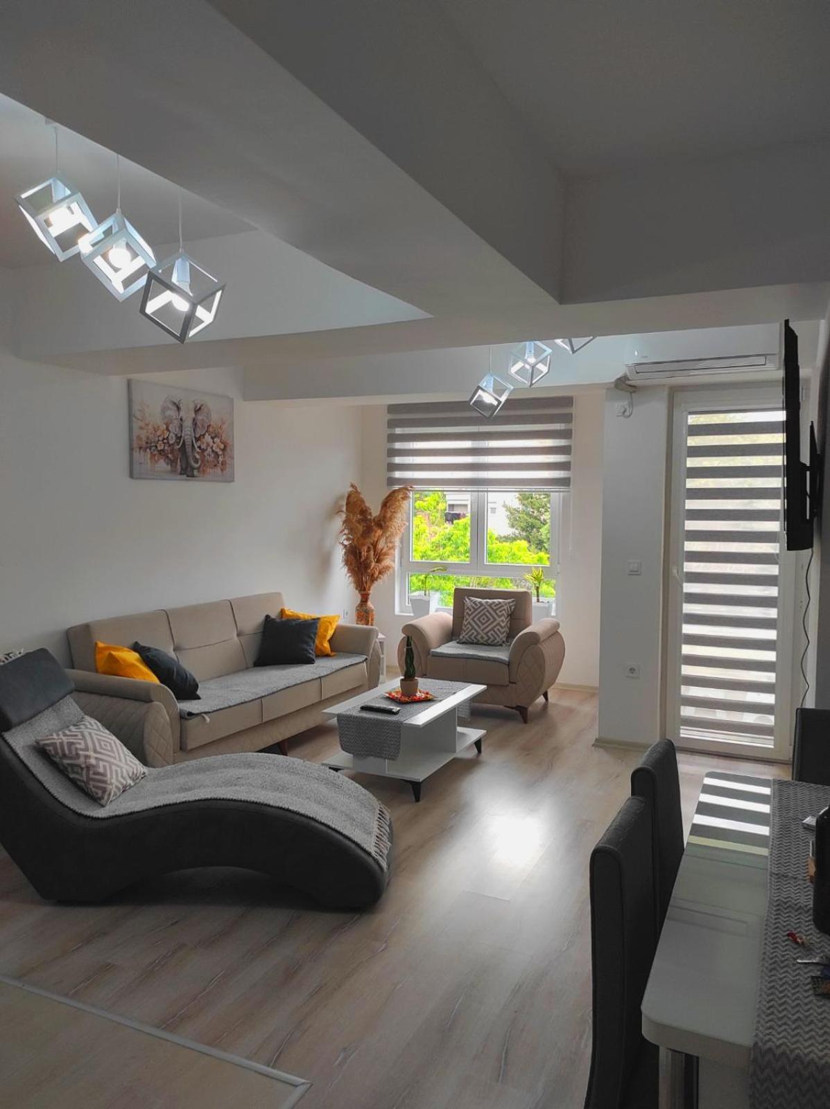 Maksim Apartments Скопие Екстериор снимка